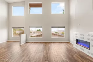 Photo #5: 2695916 Listing 