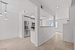 Photo #4: 2695931 Listing 