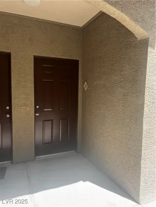 Photo #1: 2695949 Listing 