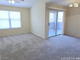 Photo #2: 2695951 Listing 