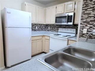 Photo #6: 2695951 Listing 