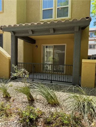 Photo #1: 2695961 Listing 