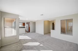 Photo #1: 2696016 Listing 