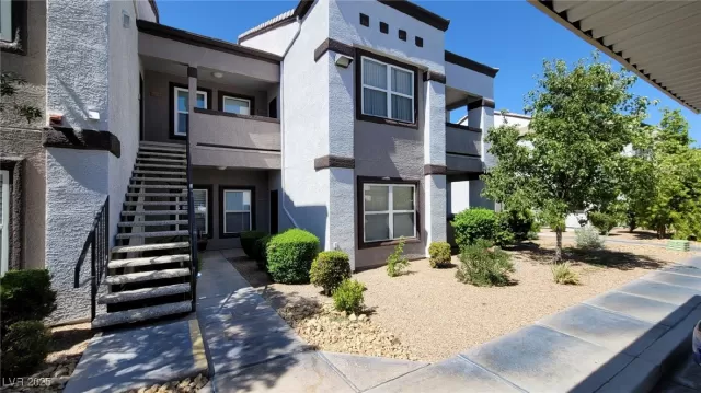 MLS: 2696042 Condo For Sale