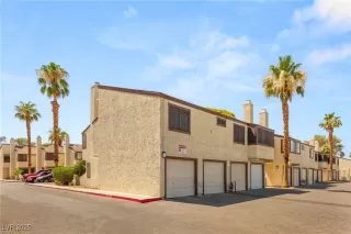 Photo #1: 2696044 Listing 