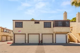 Photo #2: 2696044 Listing 