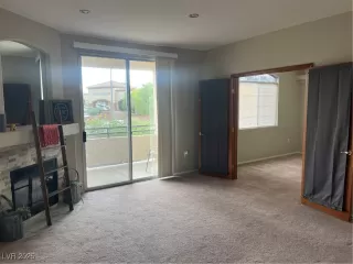 Photo #3: 2696058 Listing