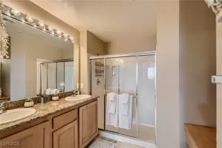 Photo #5: 2696060 Listing 