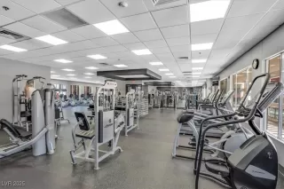 Photo #6: 2696060 Listing 