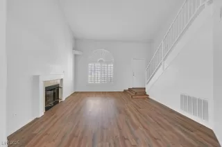 Photo #2: 2696089 Listing 