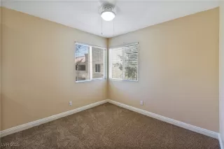 Photo #4: 2696106 Listing 