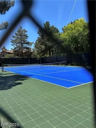 Photo #6: 2696117 Listing 