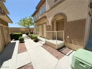 Photo #1: 2696229 Listing