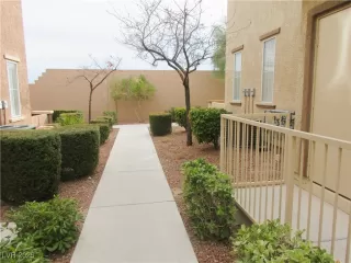 Photo #2: 2696229 Listing