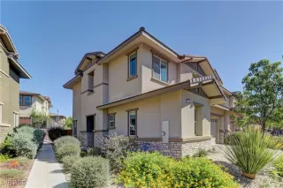 Photo #2: 2696232 Listing