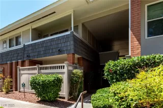 Photo #2: 2696262 Listing 