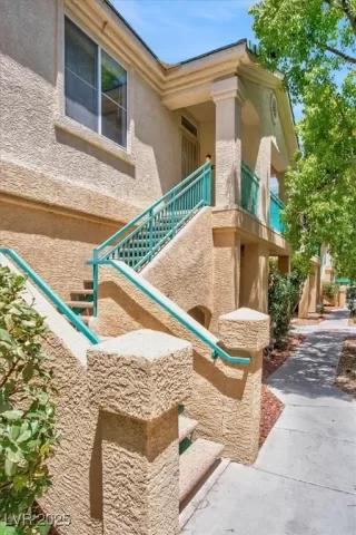 Photo #2: 2696273 Listing