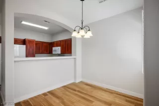 Photo #5: 2696284 Listing 