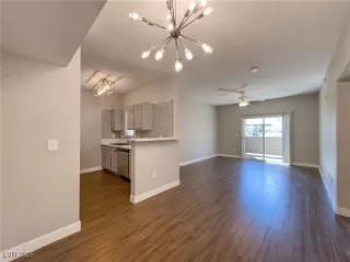 Photo #3: 2696300 Listing 