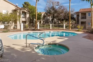 Photo #2: 2696307 Listing 