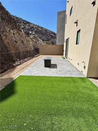 Photo #5: 2696322 Listing 