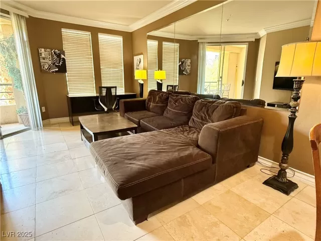 MLS: 2696344 Condo For Sale
