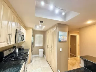 Photo #5: 2696344 Listing 