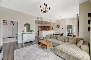 Photo #5: 2696346 Listing 