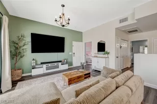 Photo #6: 2696346 Listing 