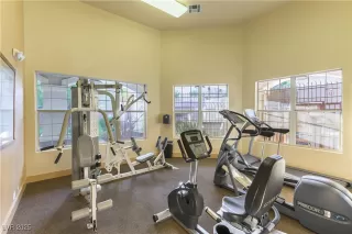 Photo #3: 2696361 Listing 