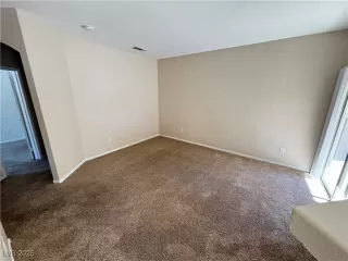 Photo #5: 2696436 Listing 