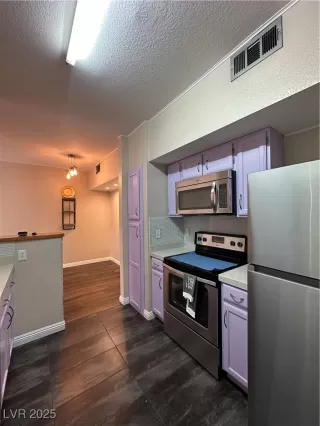 Photo #6: 2696449 Listing 