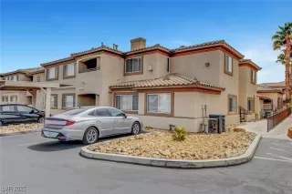 Photo #3: 2696532 Listing 