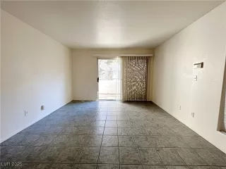 Photo #1: 2696560 Listing 