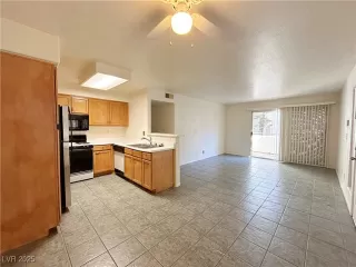 Photo #4: 2696560 Listing 