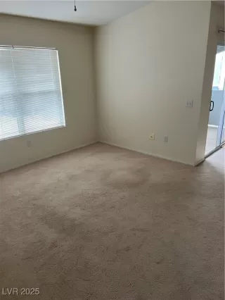 Photo #1: 2696571 Listing 