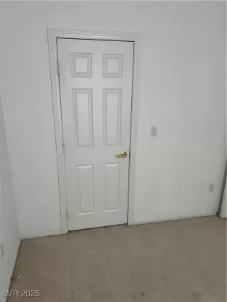 Photo #5: 2696571 Listing 