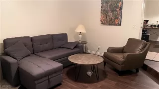 Photo #1: 2696583 Listing 