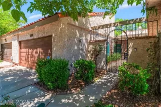 Photo #4: 2696586 Listing