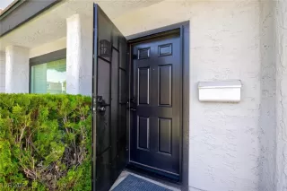 Photo #3: 2696610 Listing