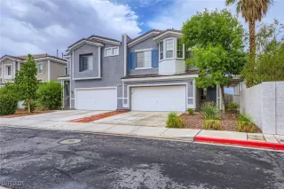 Photo #2: 2696645 Listing