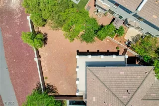 Photo #5: 2696645 Listing