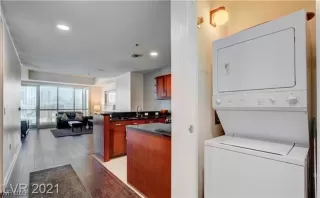 Photo #2: 2696748 Listing