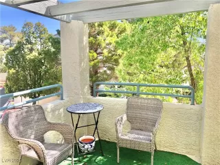 Photo #5: 2696778 Listing 