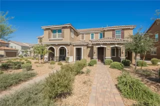 Photo #5: 2696783 Listing