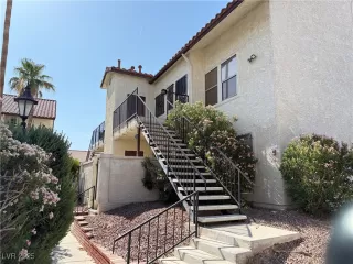 Photo #5: 2696787 Listing