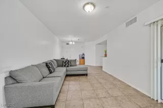 Photo #3: 2696801 Listing 