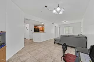 Photo #5: 2696801 Listing 