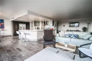 Photo #6: 2696817 Listing 