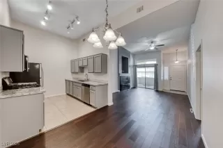 Photo #2: 2696830 Listing 